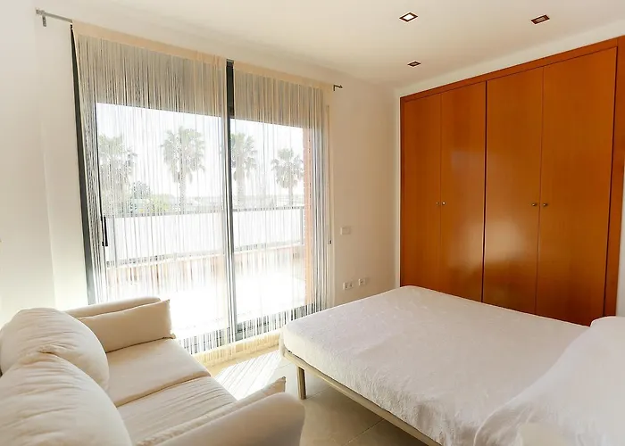 Peiro By Interhome *